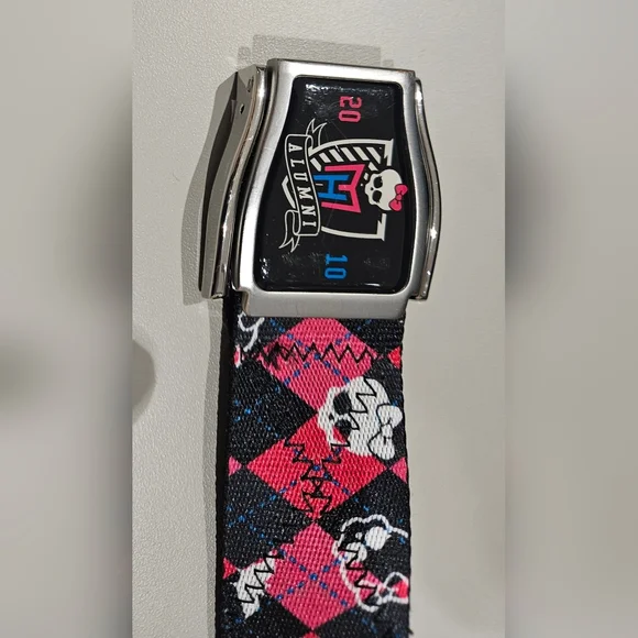 **SOLD** Monster High Argyle Skullette Seatbelt Belt (2023) - Picture 5 of 9